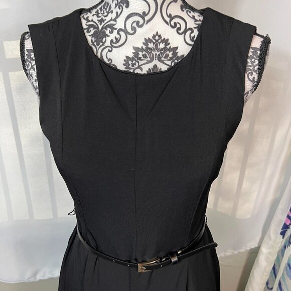 R&K black fit and flare sleeveless dress with belt size 6P - Picture 3 of 9
